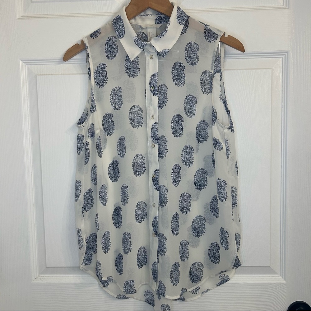 H&M Sleeveless Blouse with Blue Paisley Print